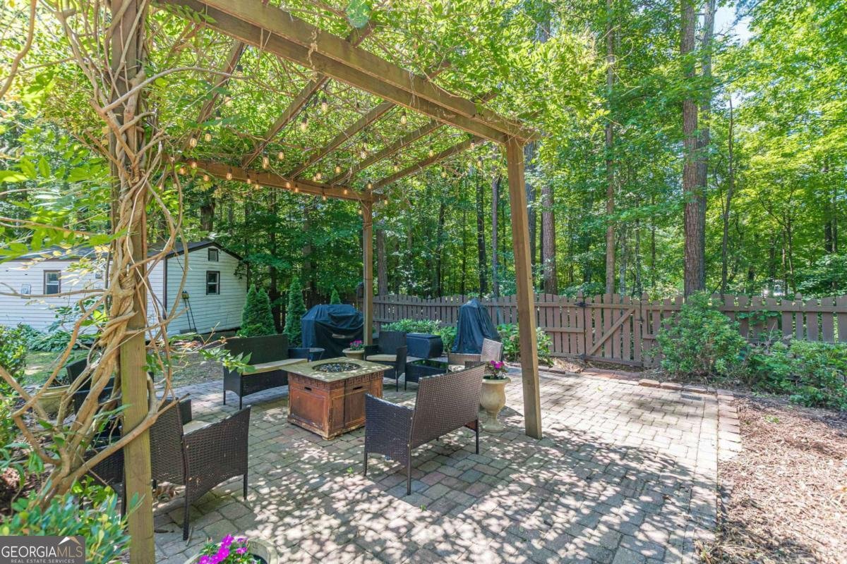 4556 Waldens Farm Court Powder Springs - Photo 8