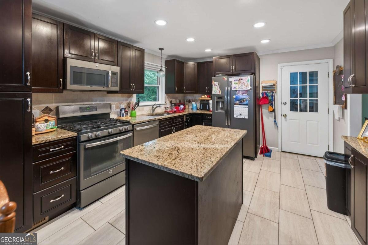 940 Chesterfield Drive Marietta - Photo 15