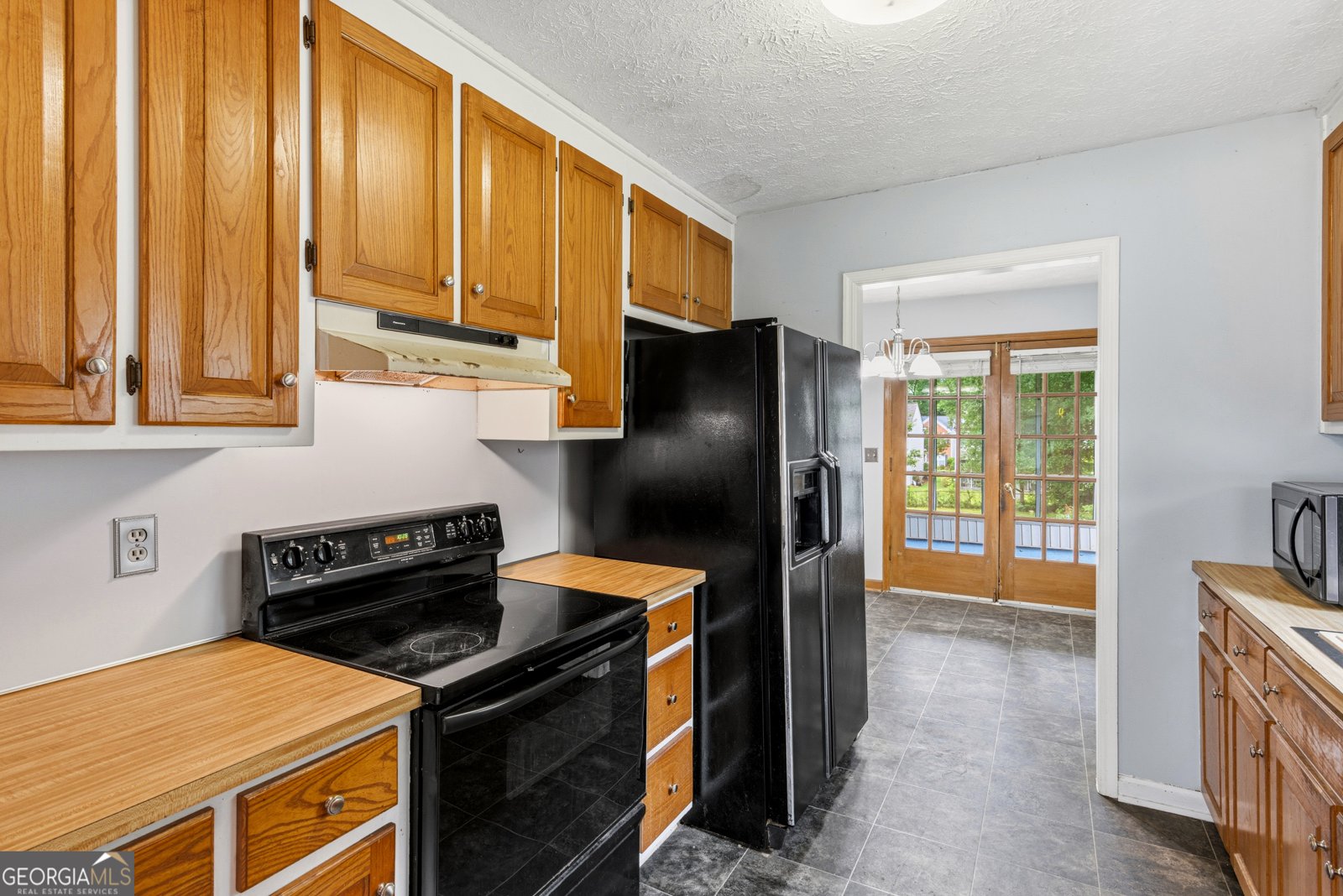 271 Sabrina Court Woodstock - Photo 10