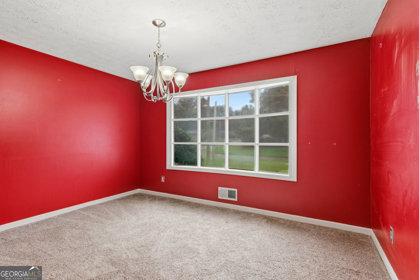 271 Sabrina Court Woodstock - Photo 15