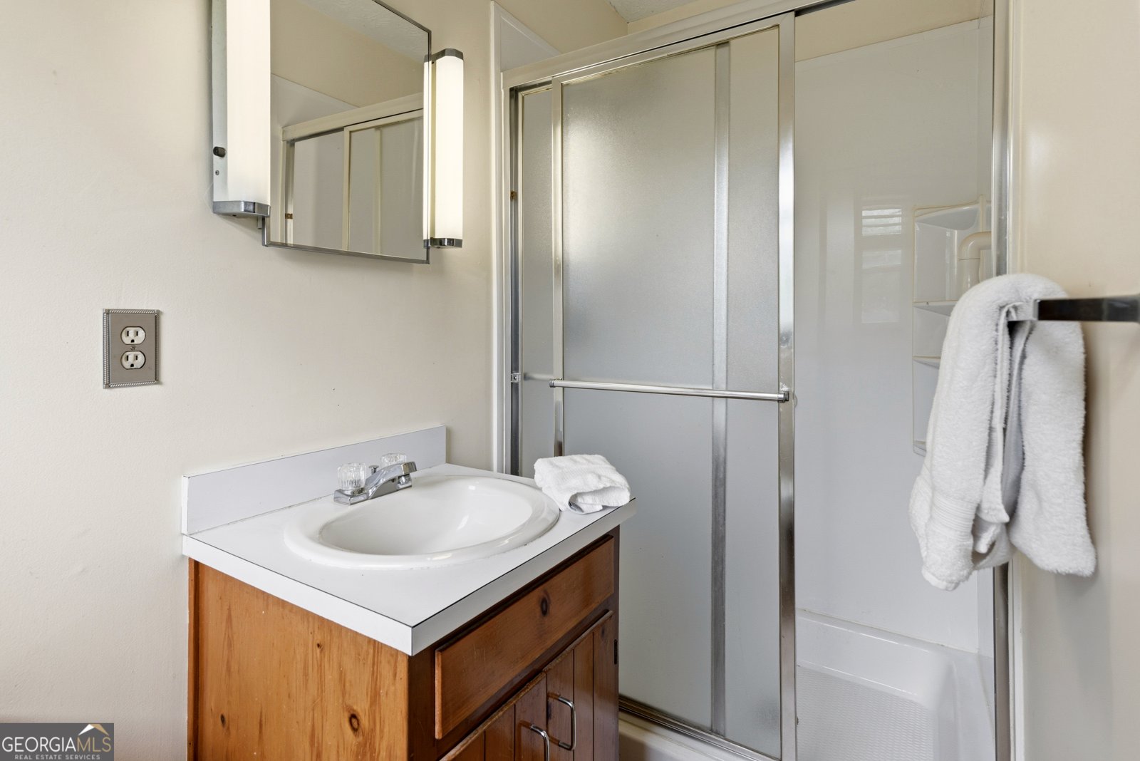 271 Sabrina Court Woodstock - Photo 19