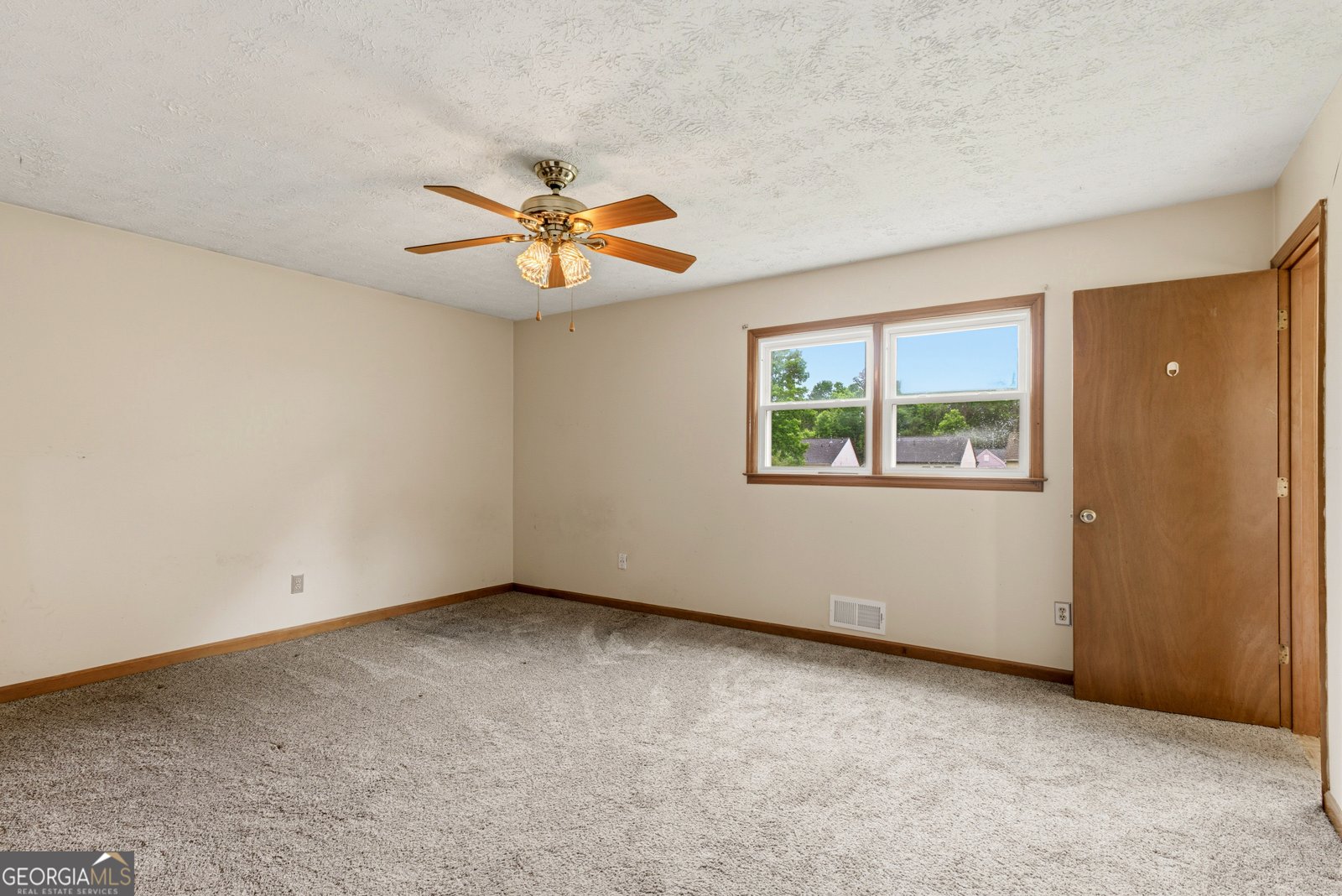 271 Sabrina Court Woodstock - Photo 20