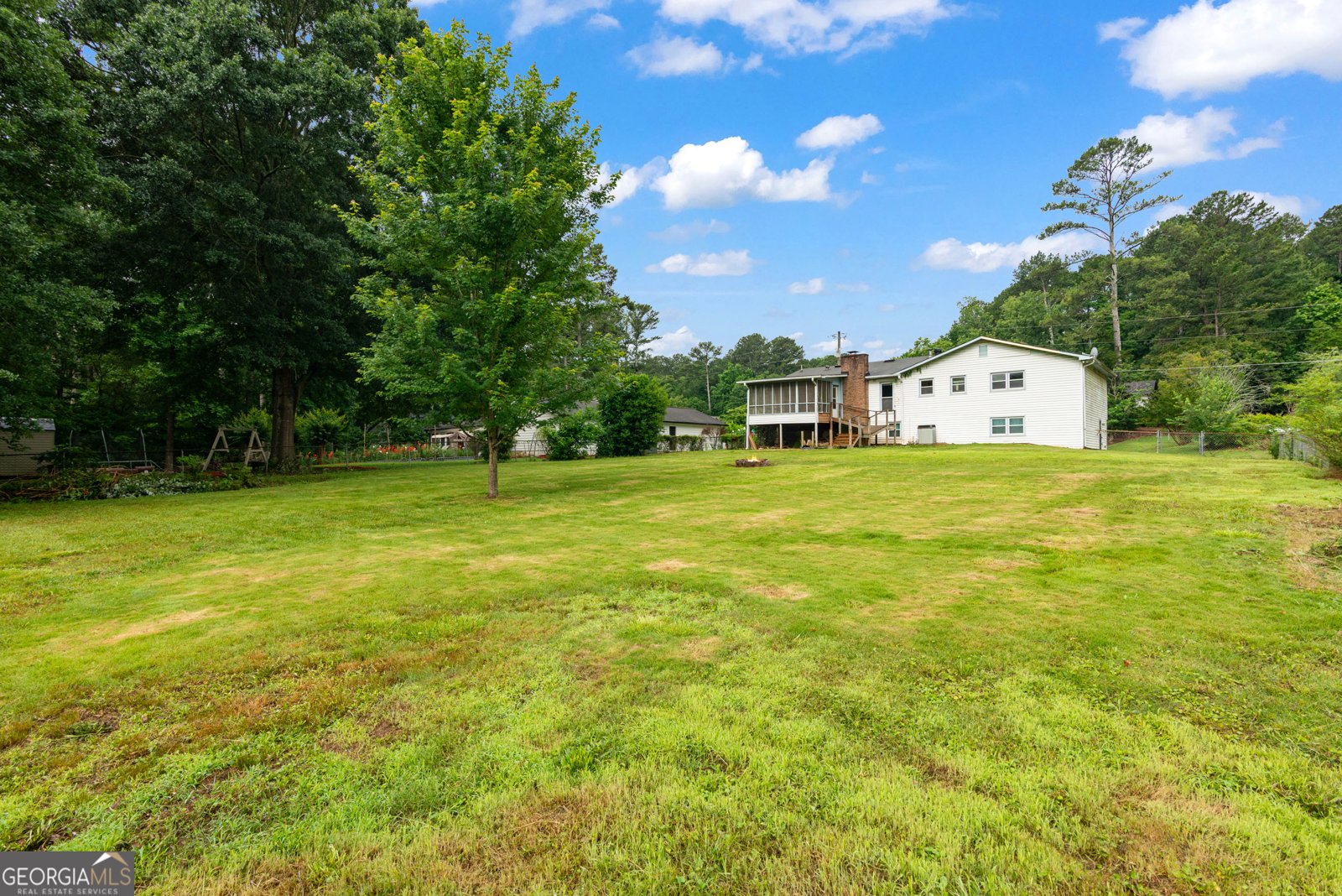 271 Sabrina Court Woodstock - Photo 32