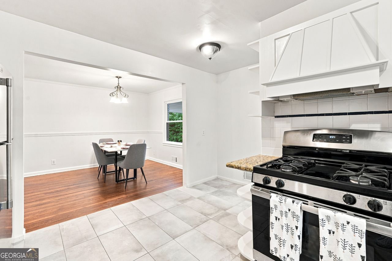 1445 Varner Road Marietta - Photo 19
