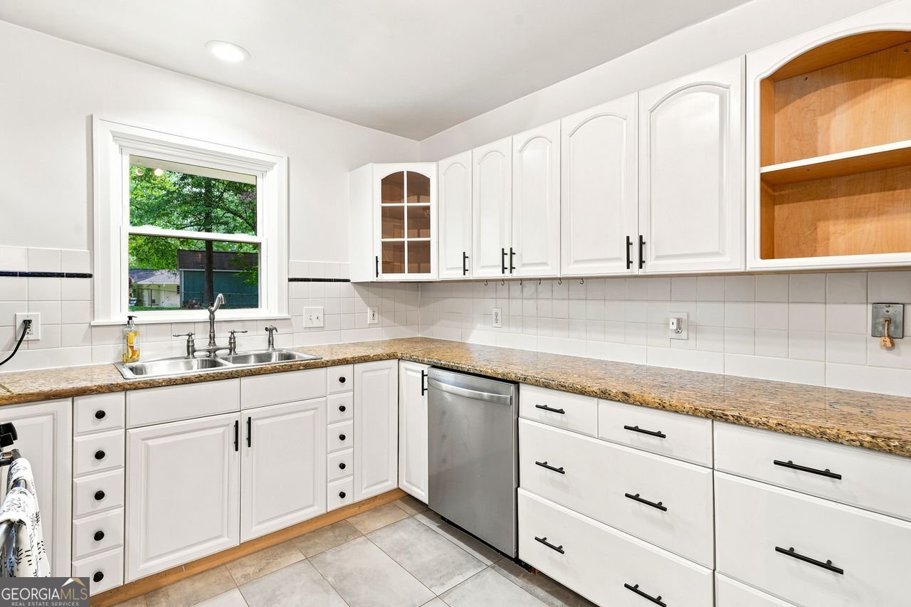 1445 Varner Road Marietta - Photo 22
