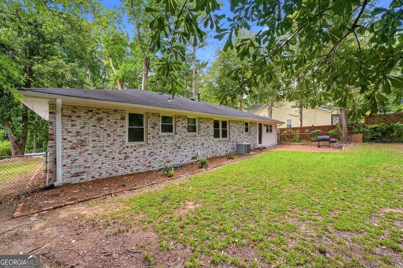 1445 Varner Road Marietta - Photo 27