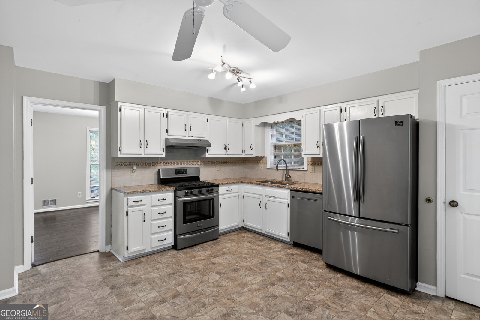 3999 Tall Pine Drive Marietta - Photo 14