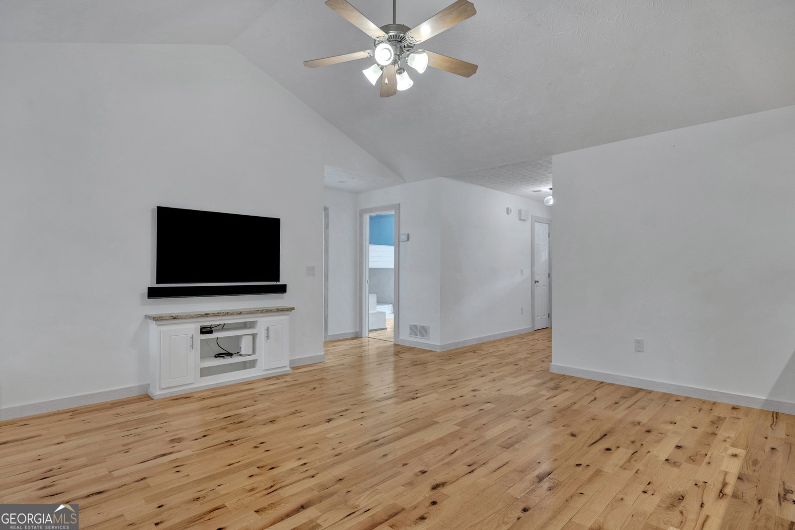 242 Richmond Drive Social Circle - Photo 8