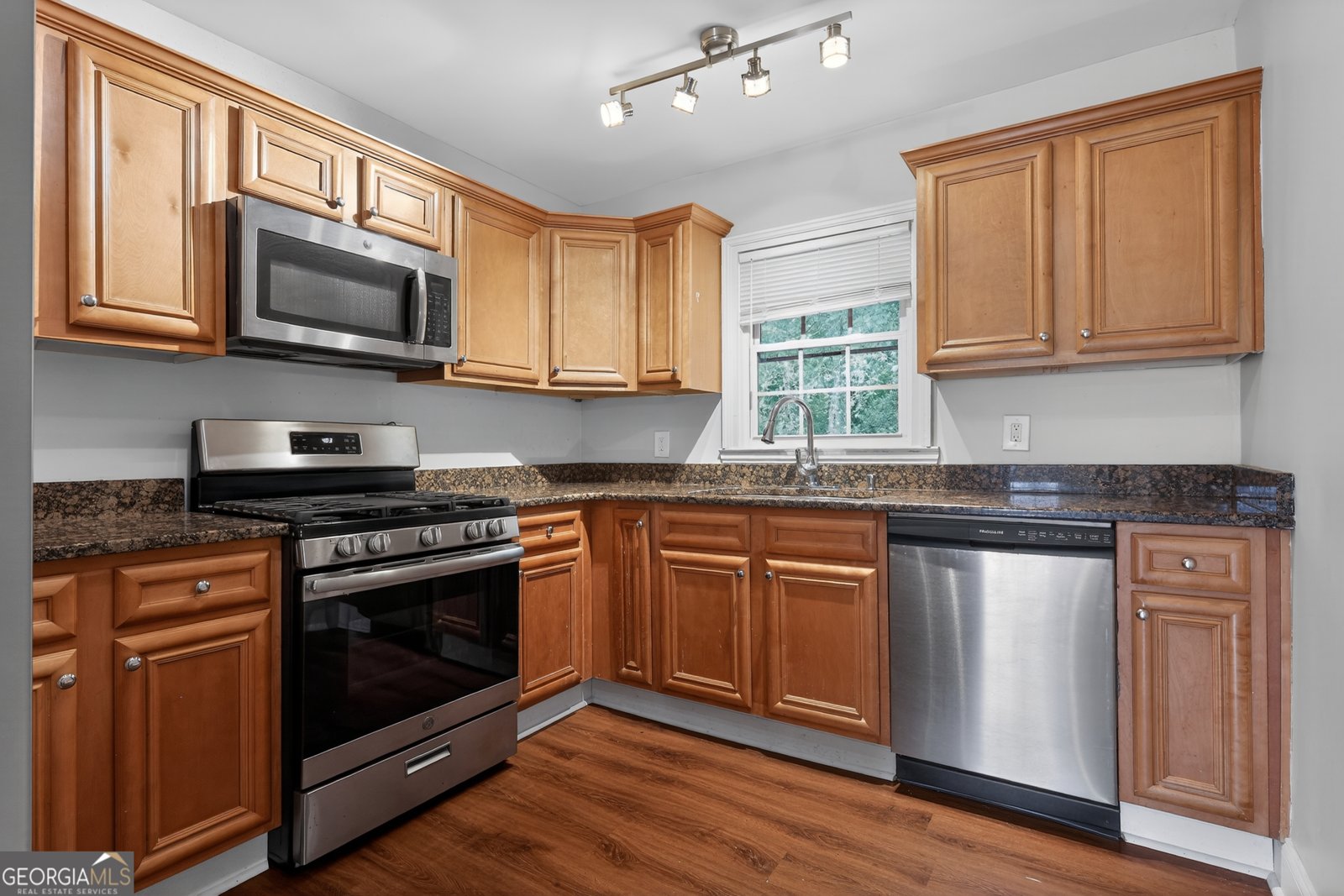 1868 Longdale Drive Decatur - Photo 13