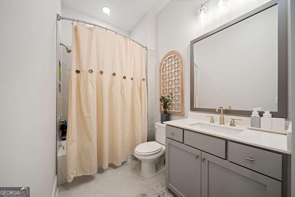 762 Stickley Oak Way Woodstock - Photo 32