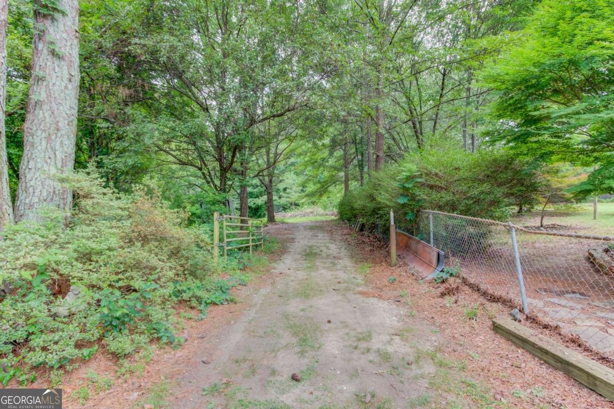2521 Stone Drive Lilburn - Photo 47