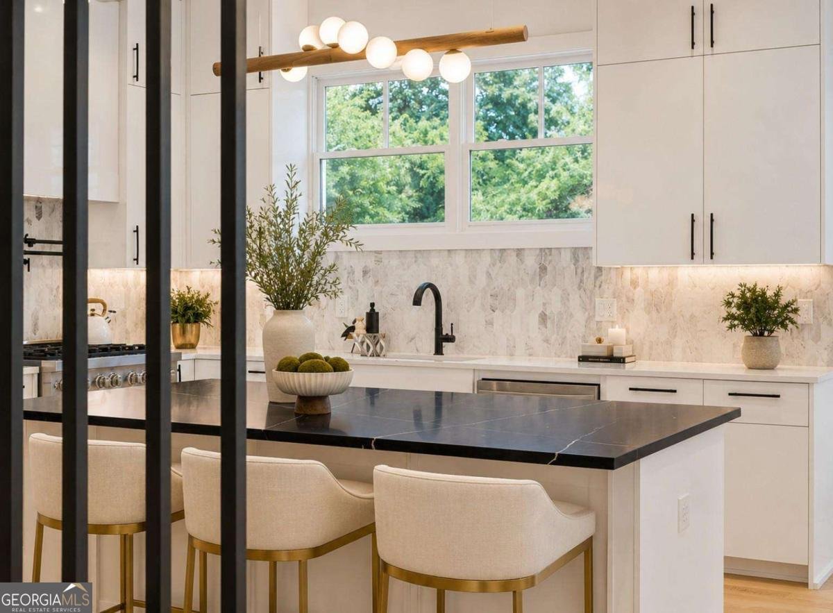 2808 Hosea L Williams Drive Atlanta - Photo 9