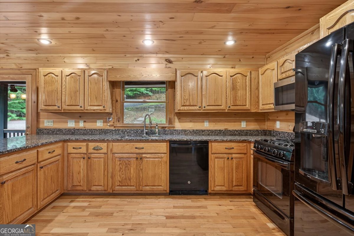 648 Stuart Mountain Road Mineral Bluff - Photo 13