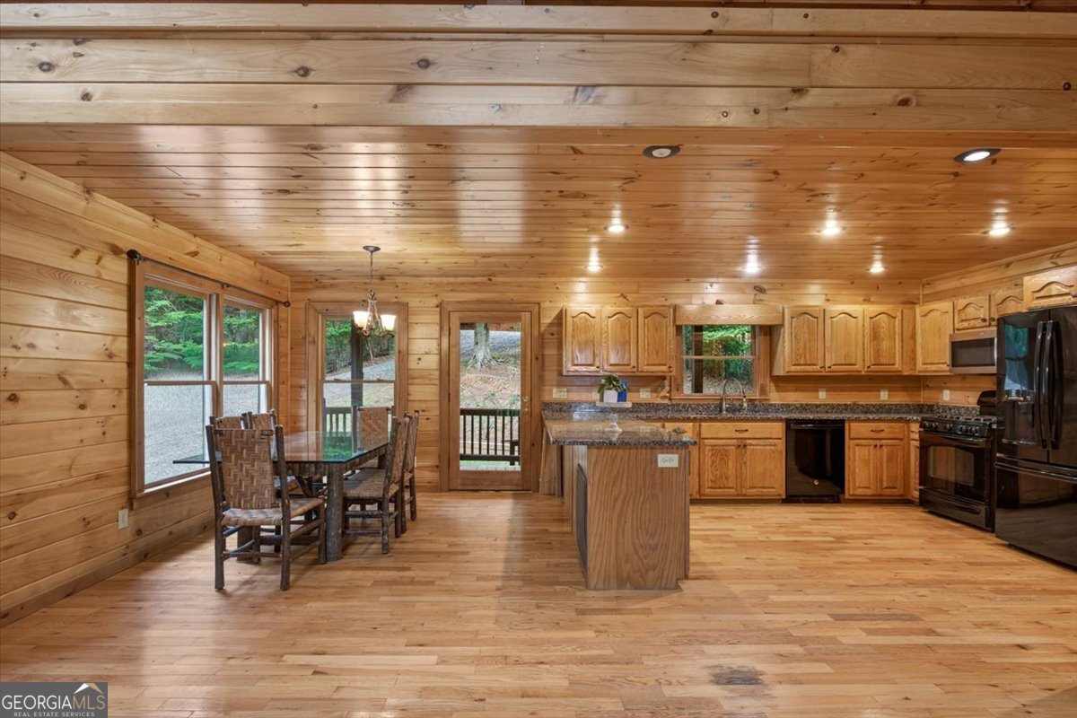648 Stuart Mountain Road Mineral Bluff - Photo 8