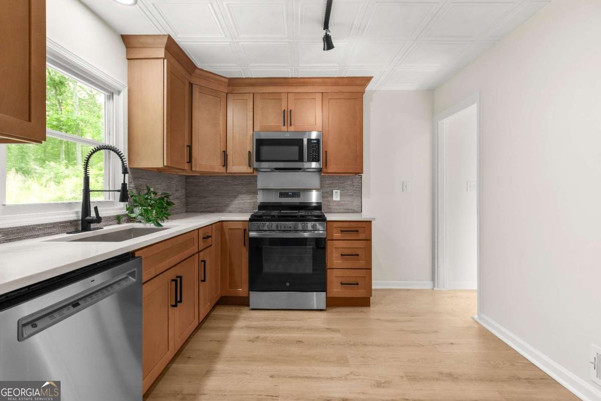 6985 Butner Road Atlanta - Photo 12