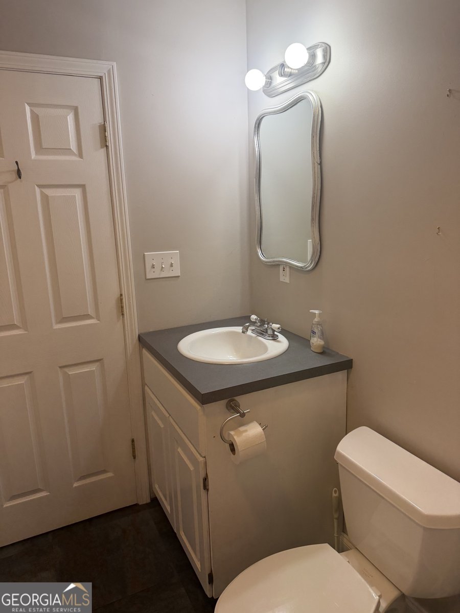 406 Covered Bridge Road Covington - Photo 18