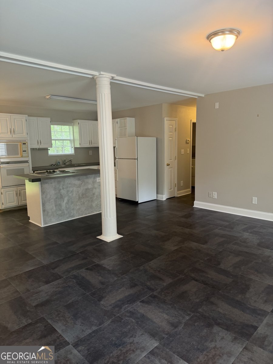 406 Covered Bridge Road Covington - Photo 23