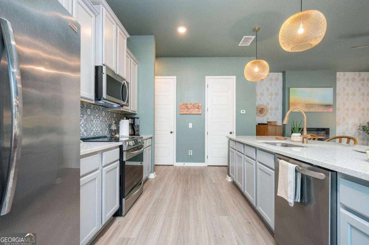 645 Everett Lane Woodstock - Photo 12