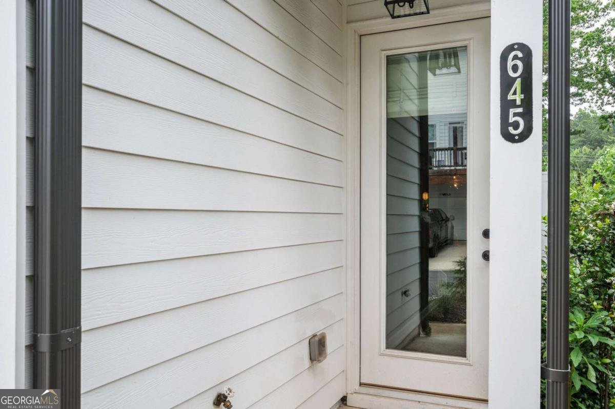 645 Everett Lane Woodstock - Photo 7