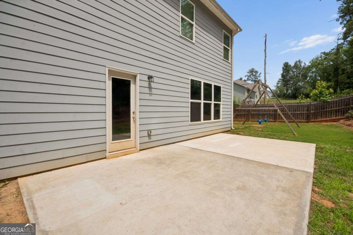 190 Tarpley Way Covington - Photo 33