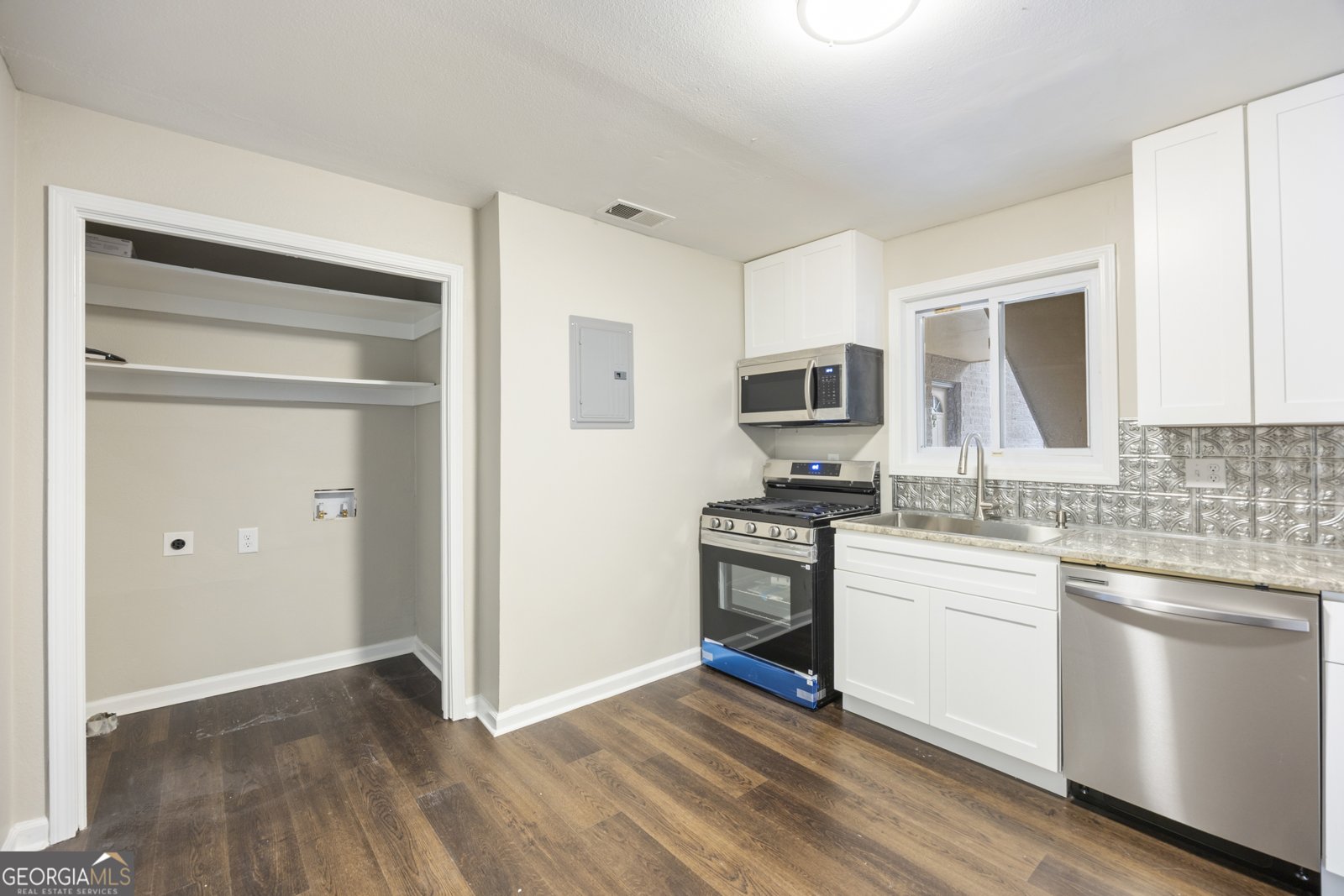 346 Carpenter Drive Atlanta - Photo 8