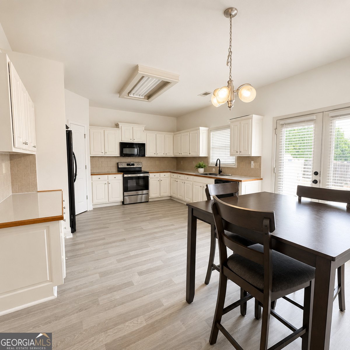 1361 Yorkshire Drive Winder - Photo 13