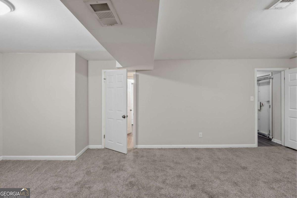 2852 Port Royal Lane Decatur - Photo 18