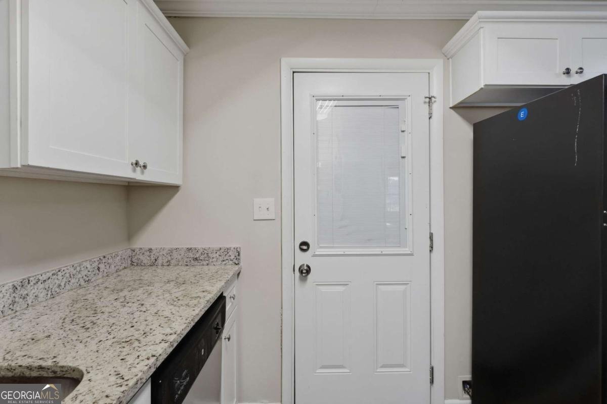 2852 Port Royal Lane Decatur - Photo 9
