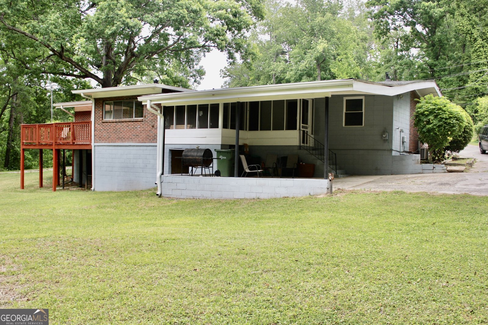 2295 Macon Drive Atlanta - Photo 13