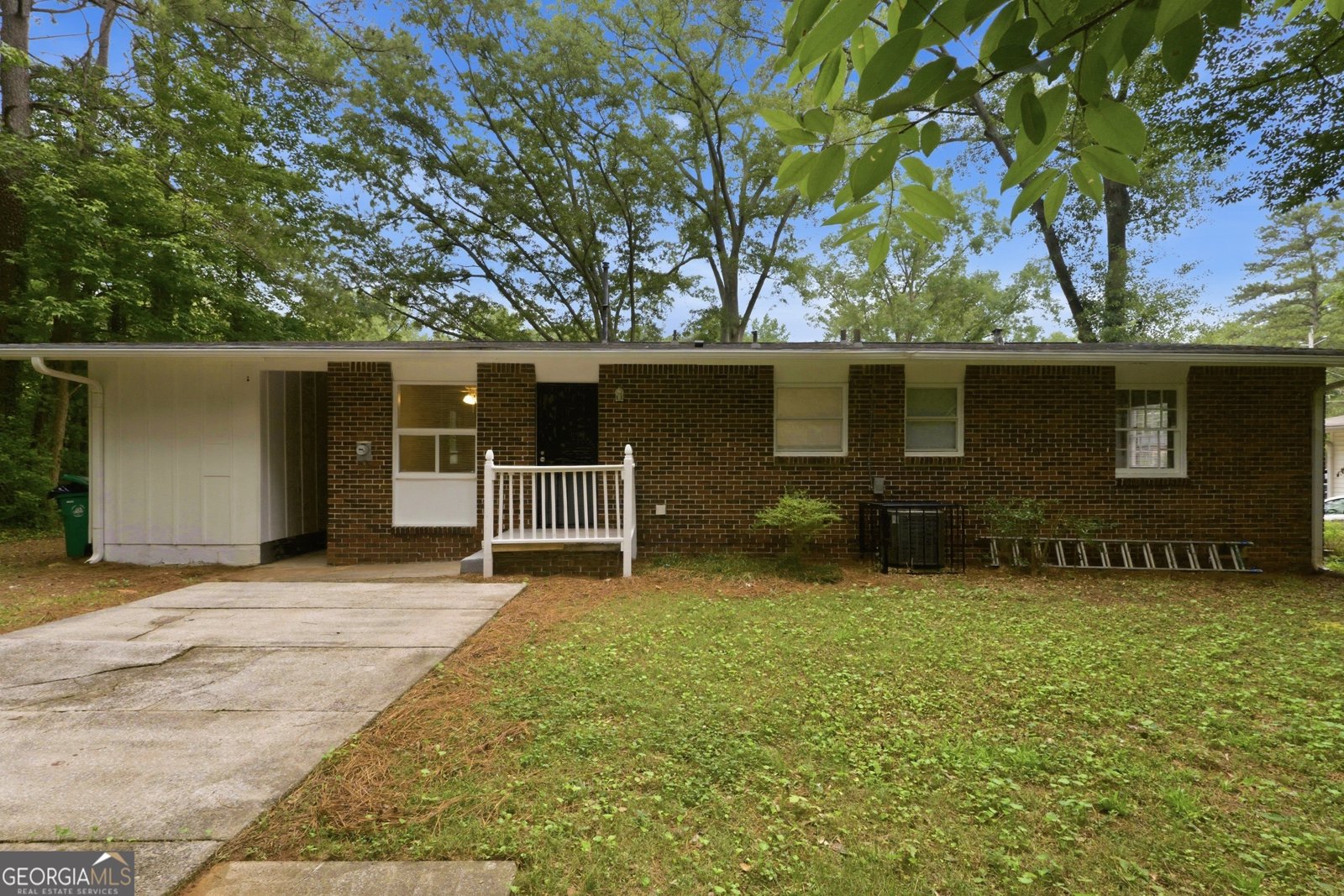 2319 Collier Drive Decatur - main photo