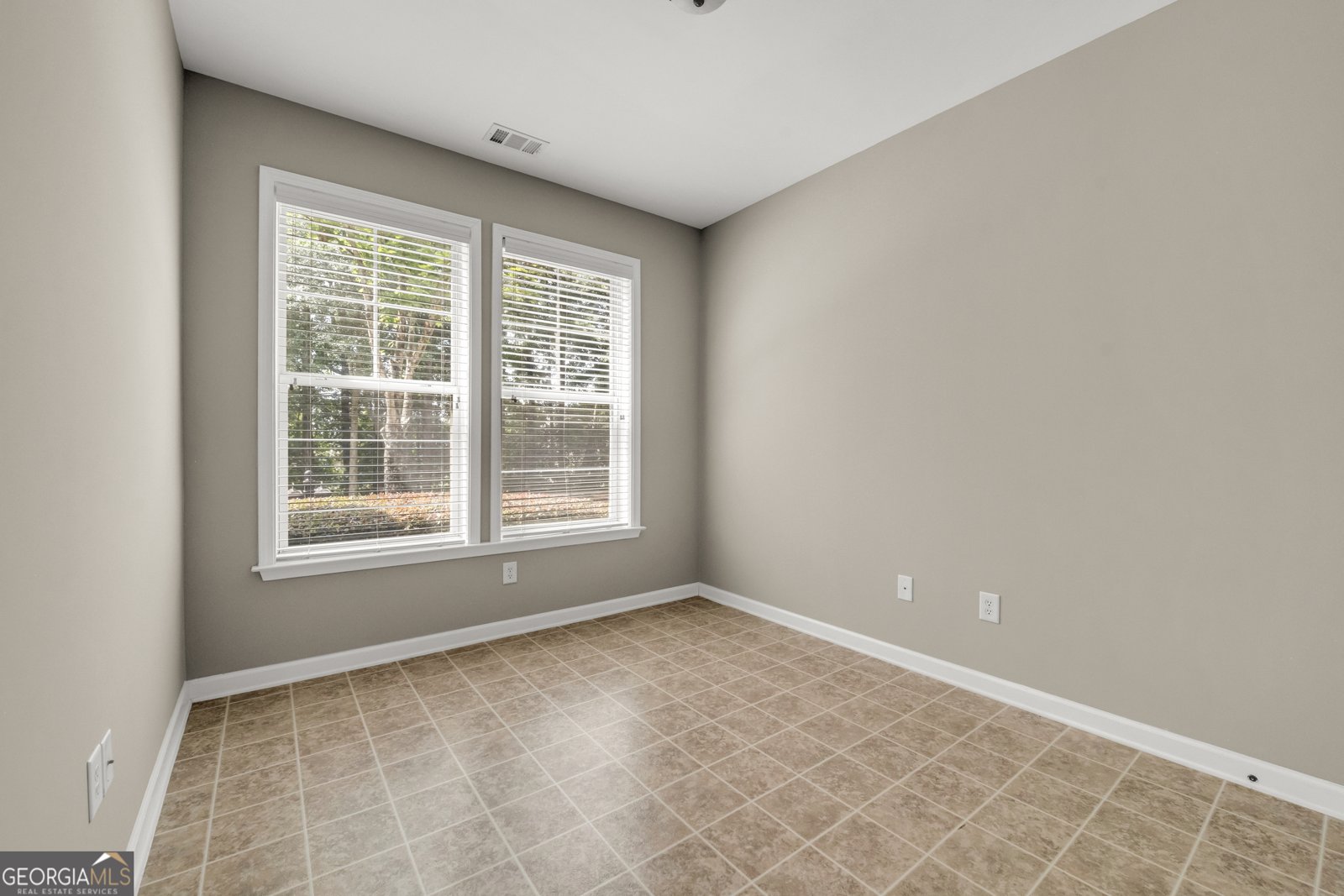 501 Grove Field Court Suwanee - Photo 15