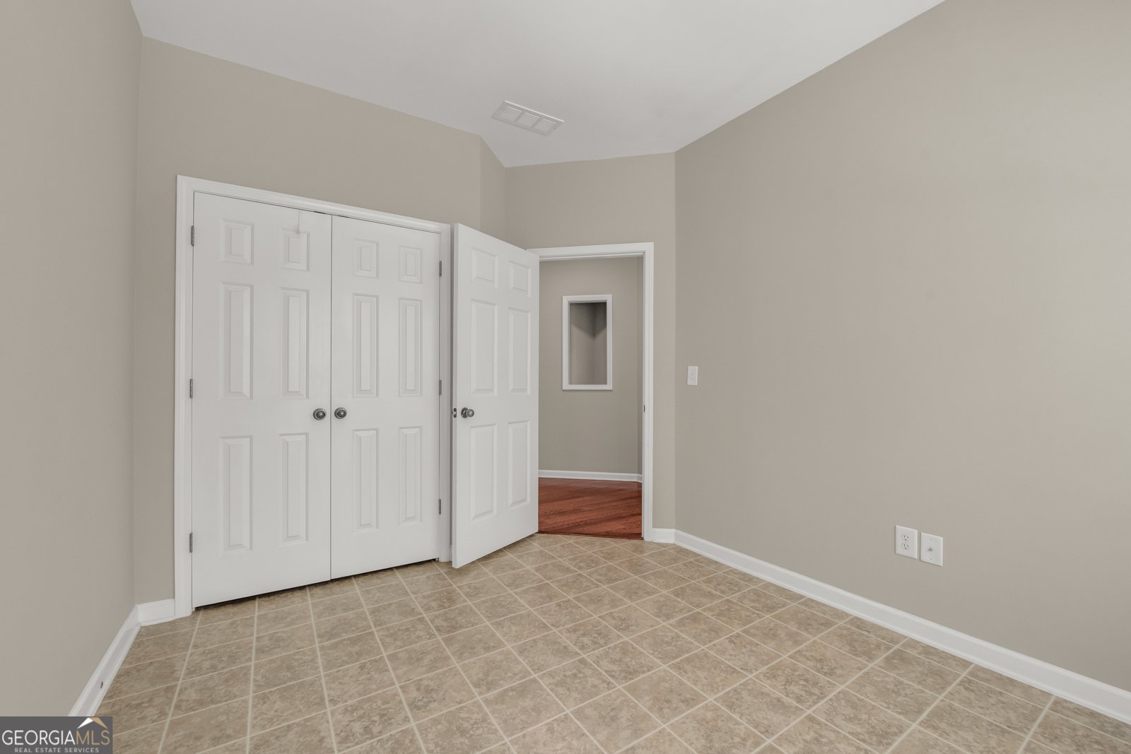 501 Grove Field Court Suwanee - Photo 16