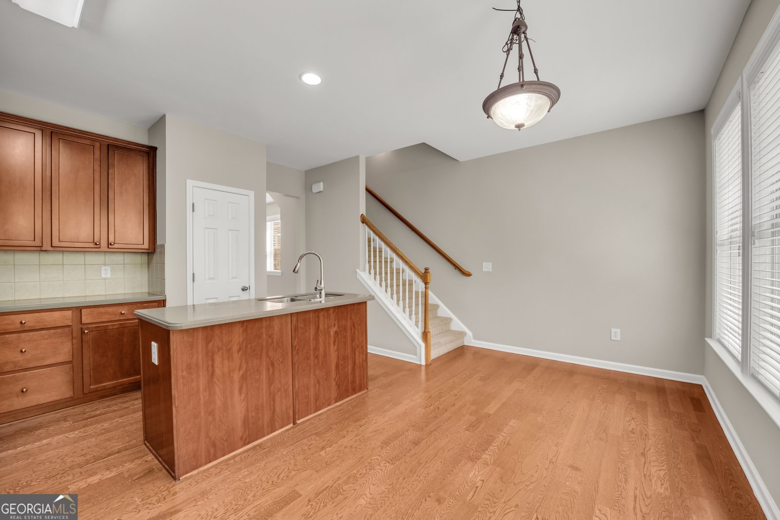 501 Grove Field Court Suwanee - Photo 32
