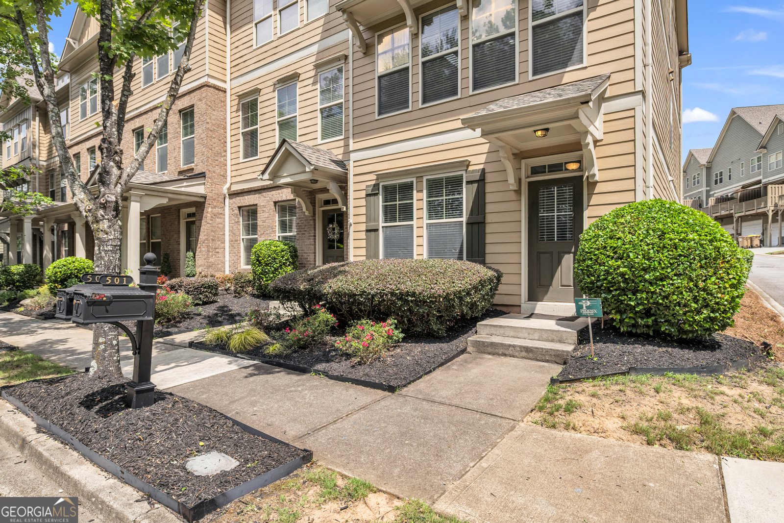 501 Grove Field Court Suwanee - Photo 7