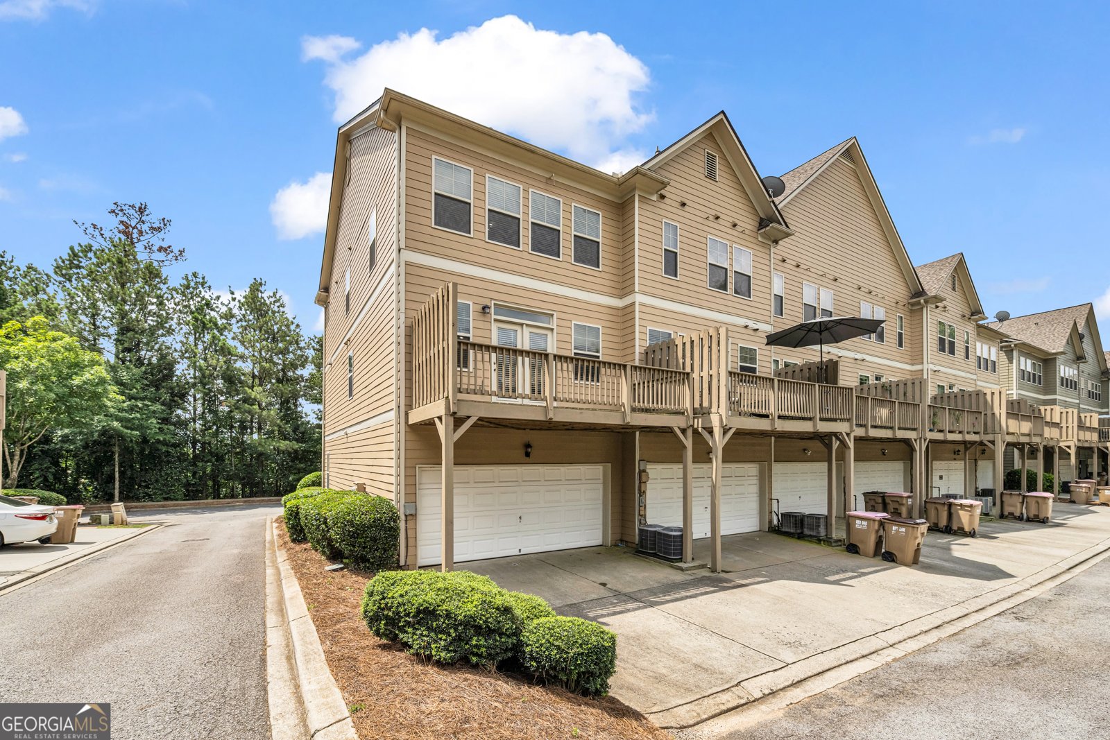 501 Grove Field Court Suwanee - Photo 8