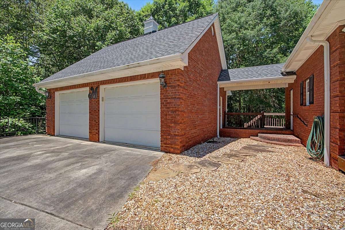 1136 Cole Lake Rd Dallas - Photo 8