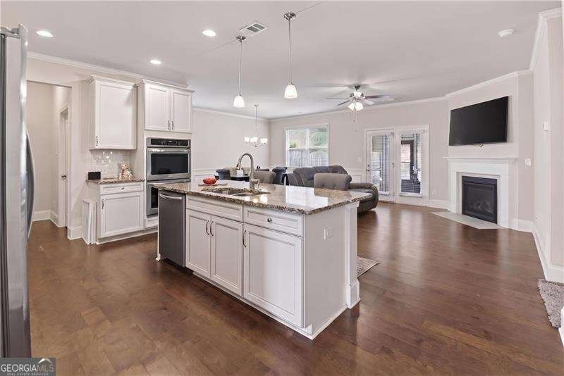 236 Orchard Trail Canton - Photo 6