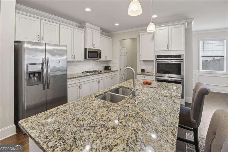 236 Orchard Trail Canton - Photo 9