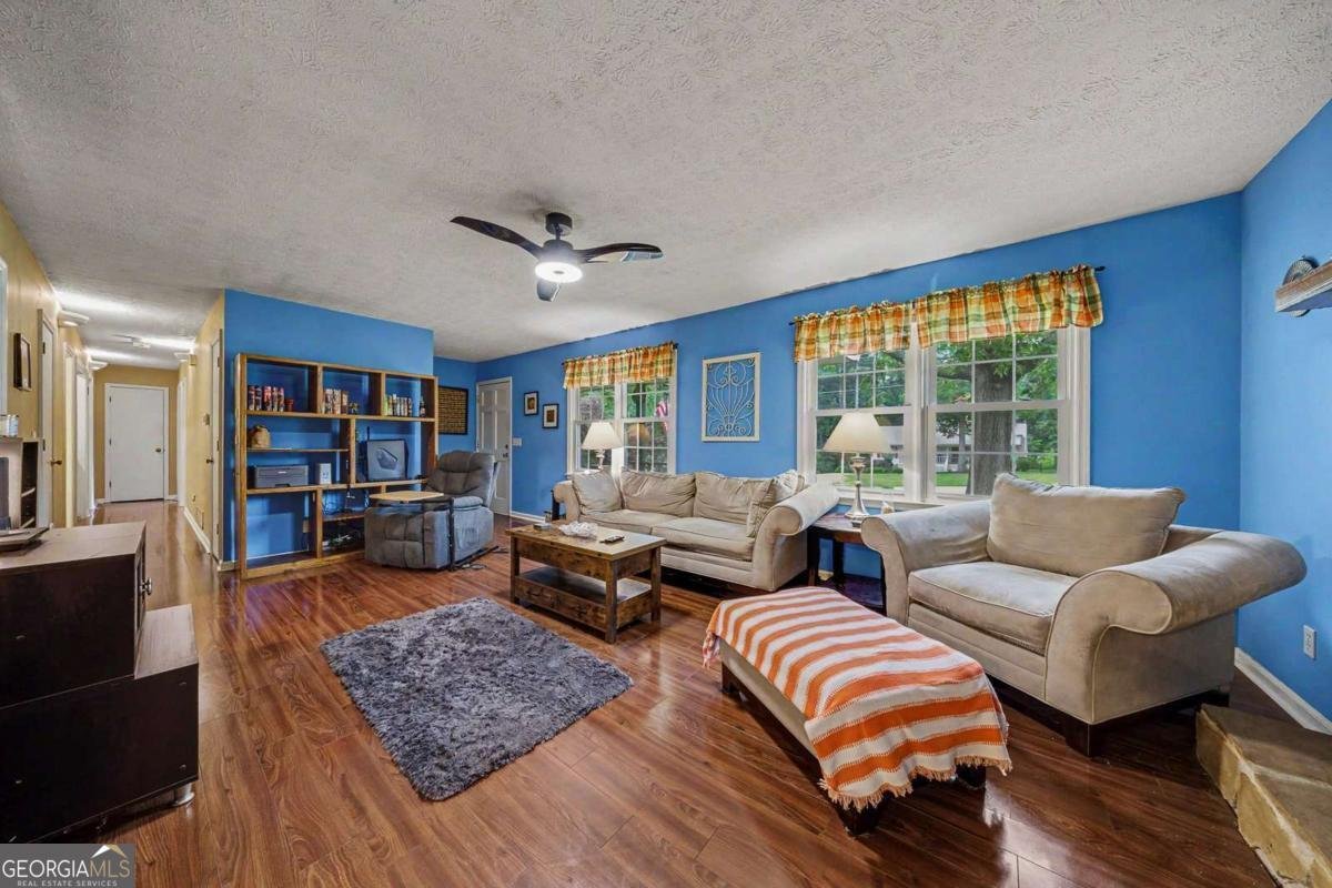 313 West Lane Woodstock - Photo 10