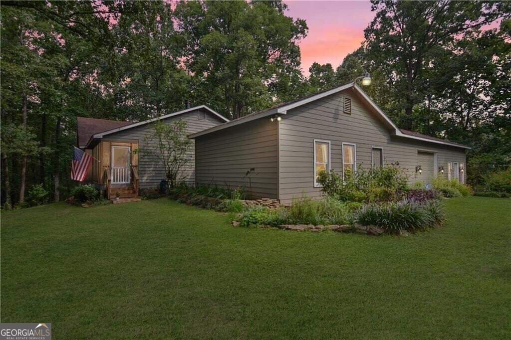 585 Lee Drive Acworth - main photo