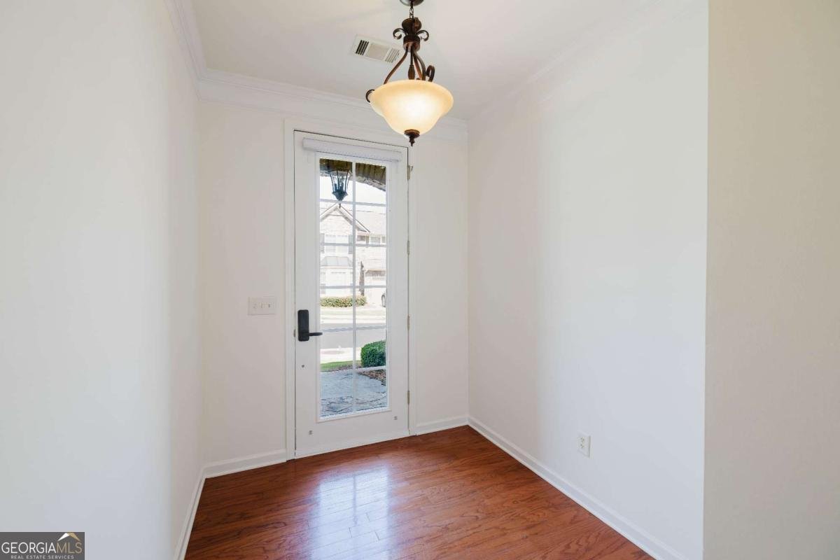 2692 Sardis Chase Court Buford - Photo 8