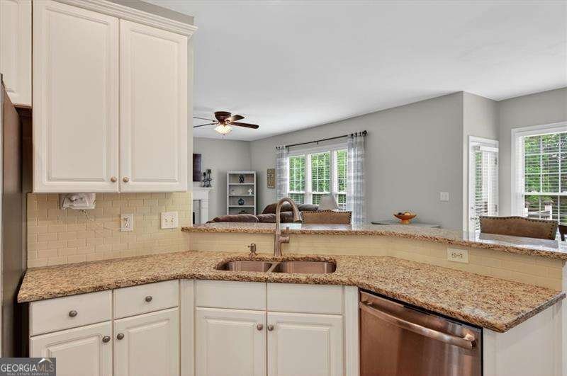 933 Hawk Creek Trail Lawrenceville - Photo 14