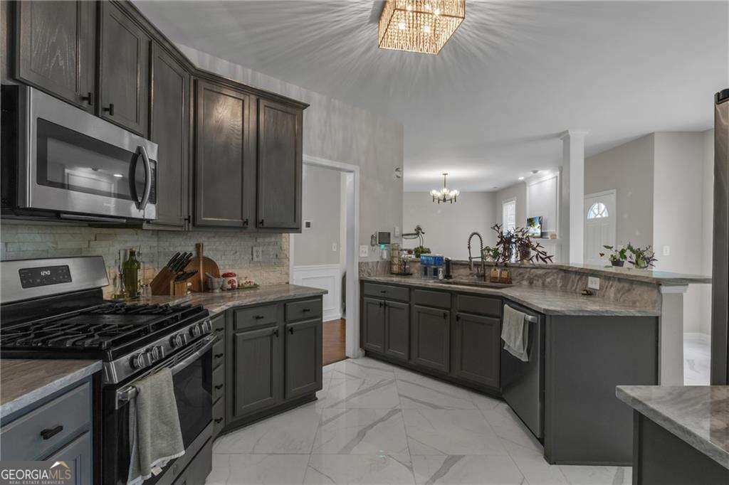 698 Deer Lake Trail Stone Mountain - Photo 12