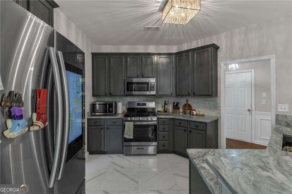 698 Deer Lake Trail Stone Mountain - Photo 16