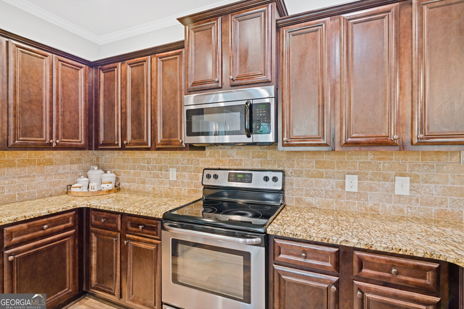 211 Burnham Court McDonough - Photo 17