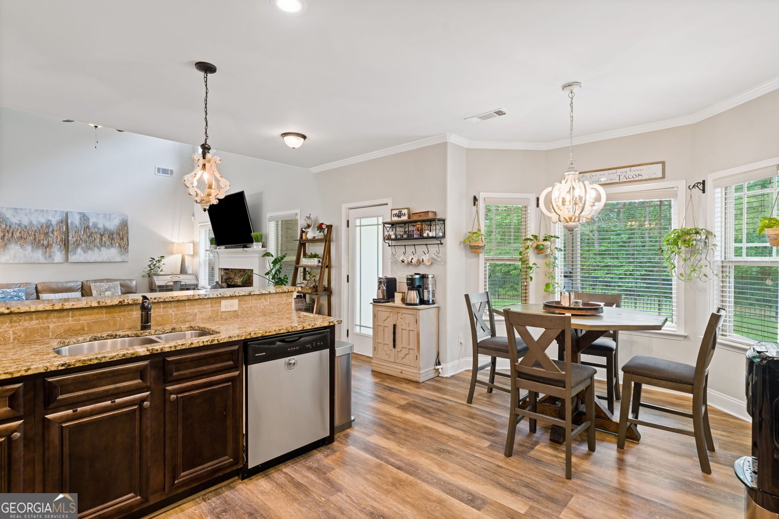 211 Burnham Court McDonough - Photo 18