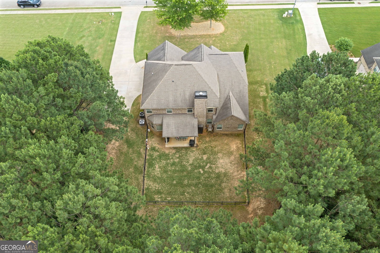211 Burnham Court McDonough - Photo 38