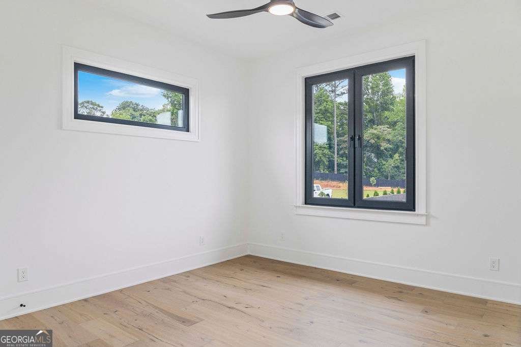 395 Simonton Road Lawrenceville - Photo 31