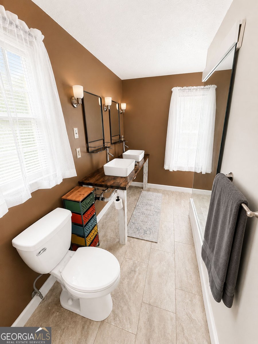 792 Mountainbrooke Circle Stone Mountain - Photo 9
