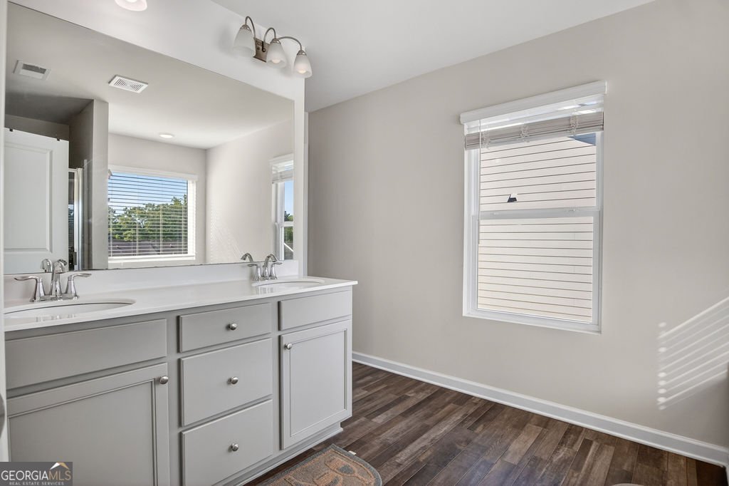 131 Regent Park Hoschton - Photo 18